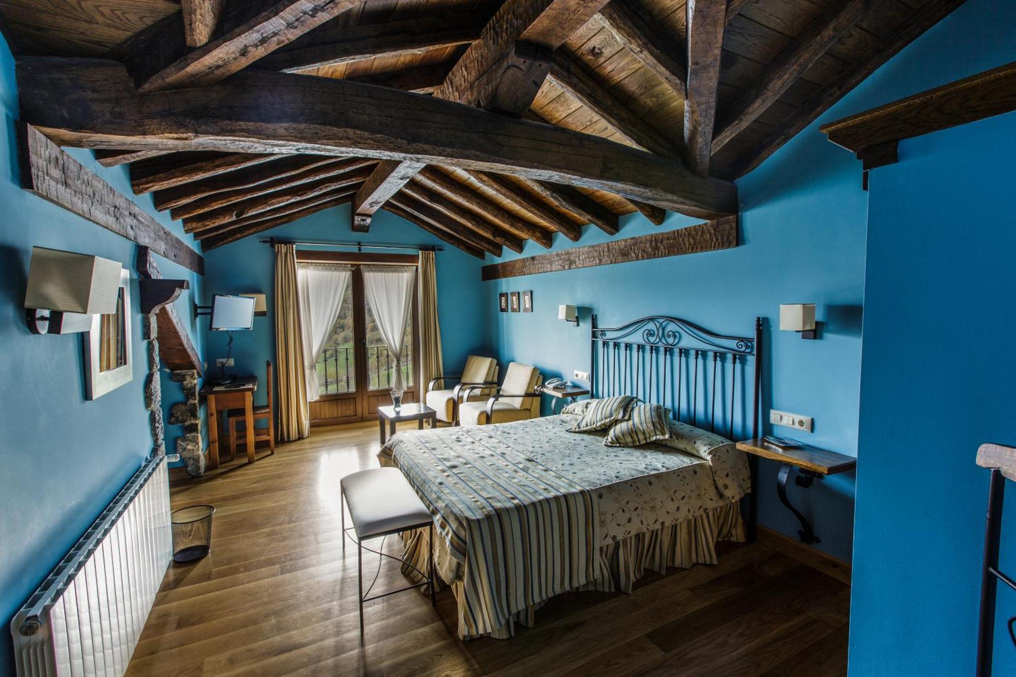 La Posada De Cucayo Добрес Экстерьер фото