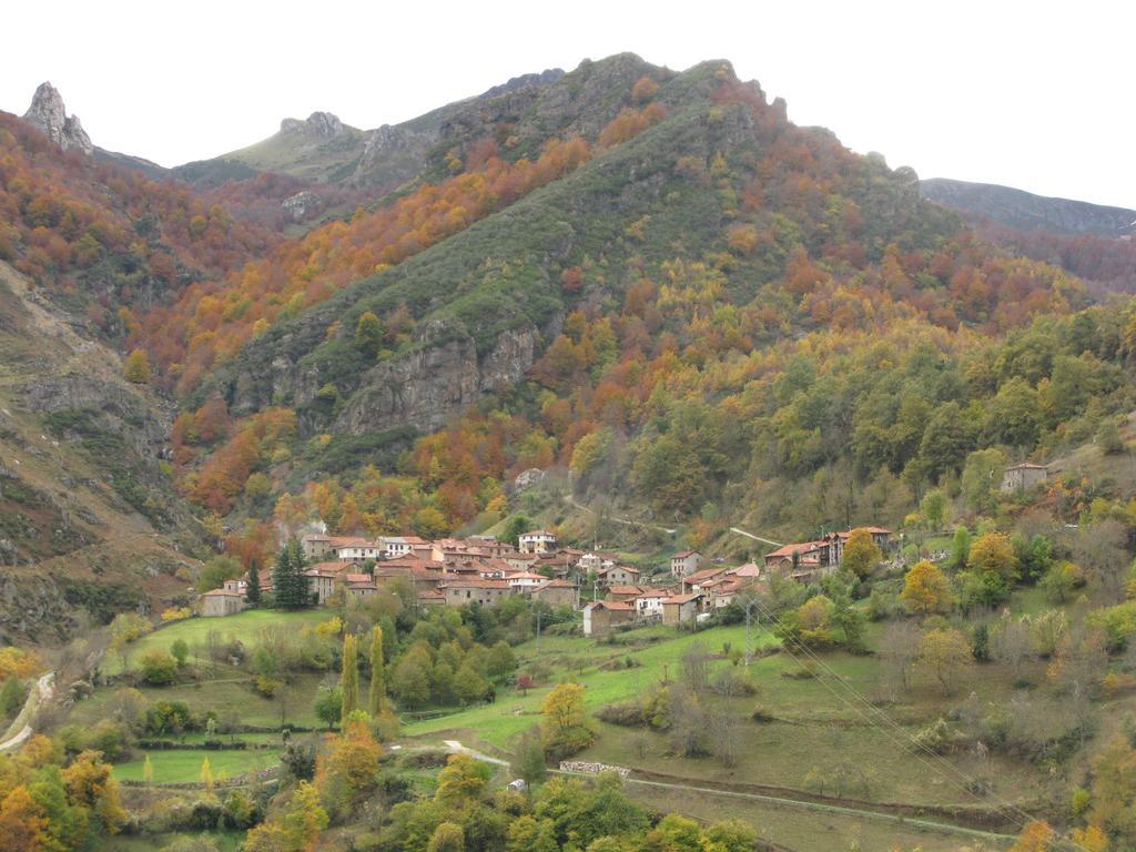 La Posada De Cucayo Добрес Экстерьер фото
