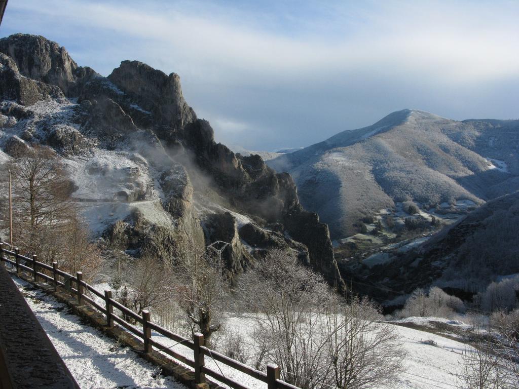 La Posada De Cucayo Добрес Экстерьер фото