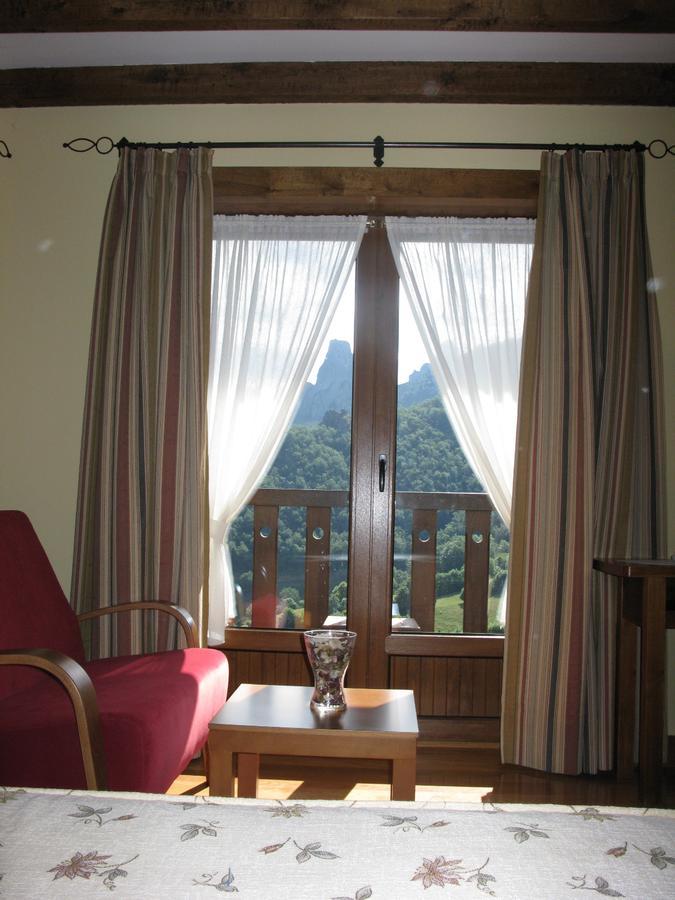 La Posada De Cucayo Добрес Экстерьер фото